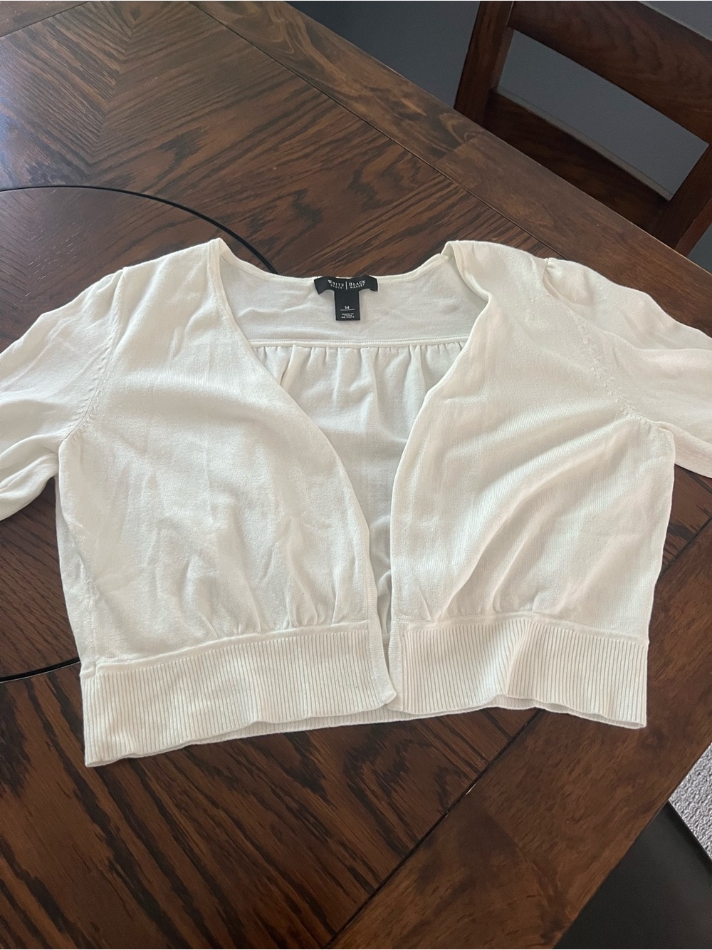 White House Black Market White Solid Ribbed Knit V-Neck 3/4 Sleeve M # 615